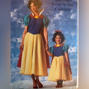 Simplicity 7735 Child & Miss Halloween Cosplay Disney Snow White Vintage